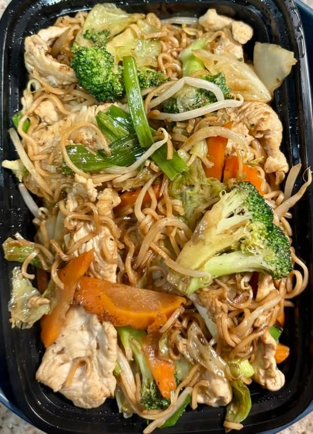 Chow Mein เฉาหมินมิ