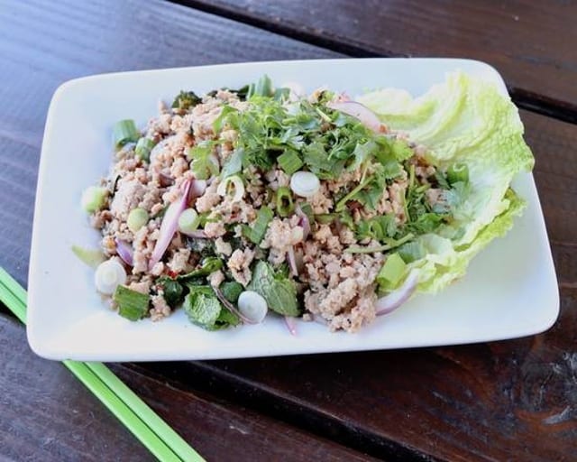 Larb Salad ลาบหมู, มู เนื้อนื้ ไก่.ก่
